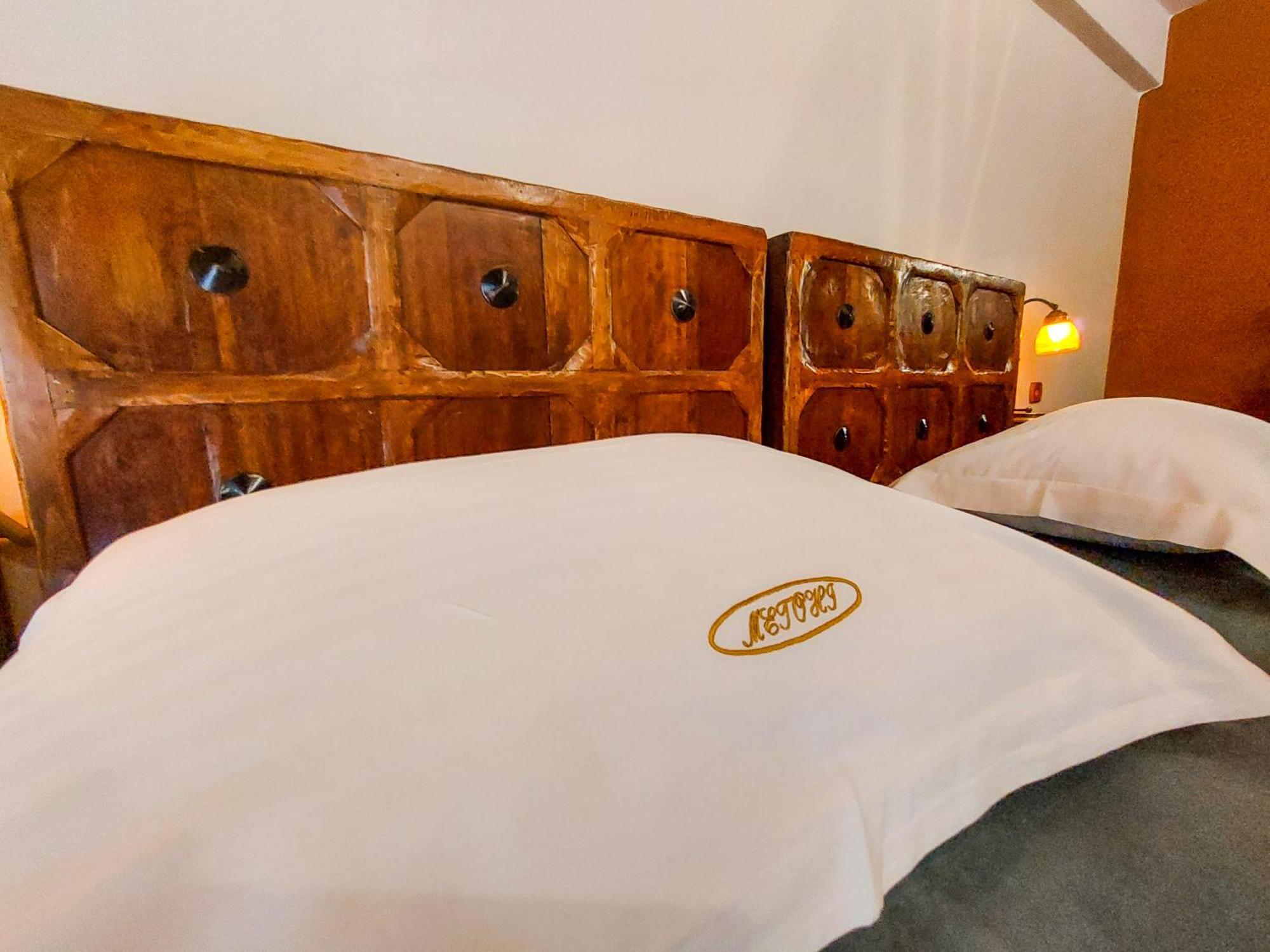 Metohi Hotell Marioláta Eksteriør bilde